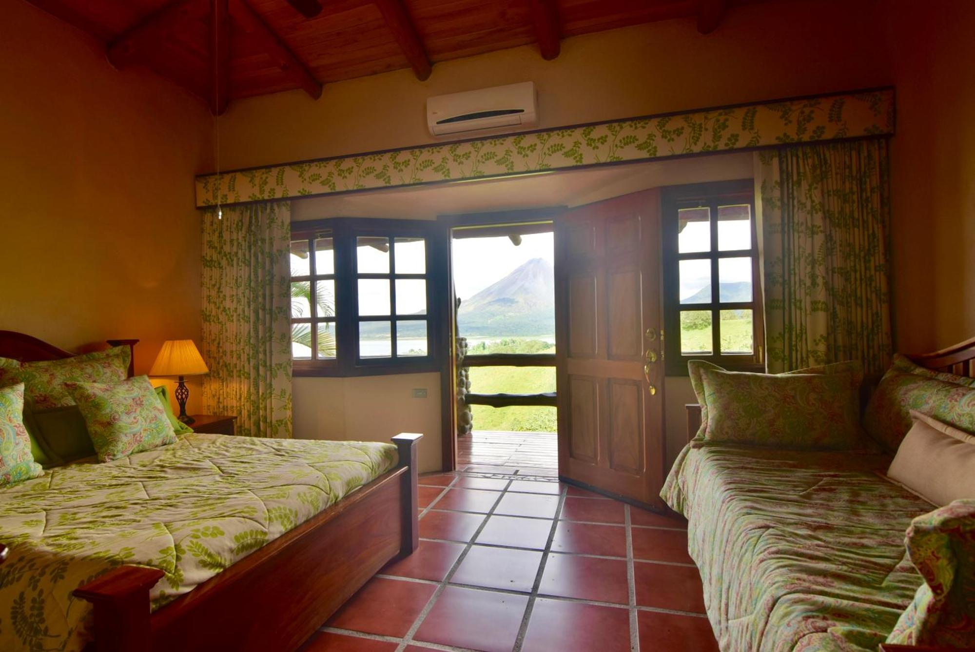 Pie In The Sky 3, Stunning Lake Volcano Views! El Fosforo Exterior foto